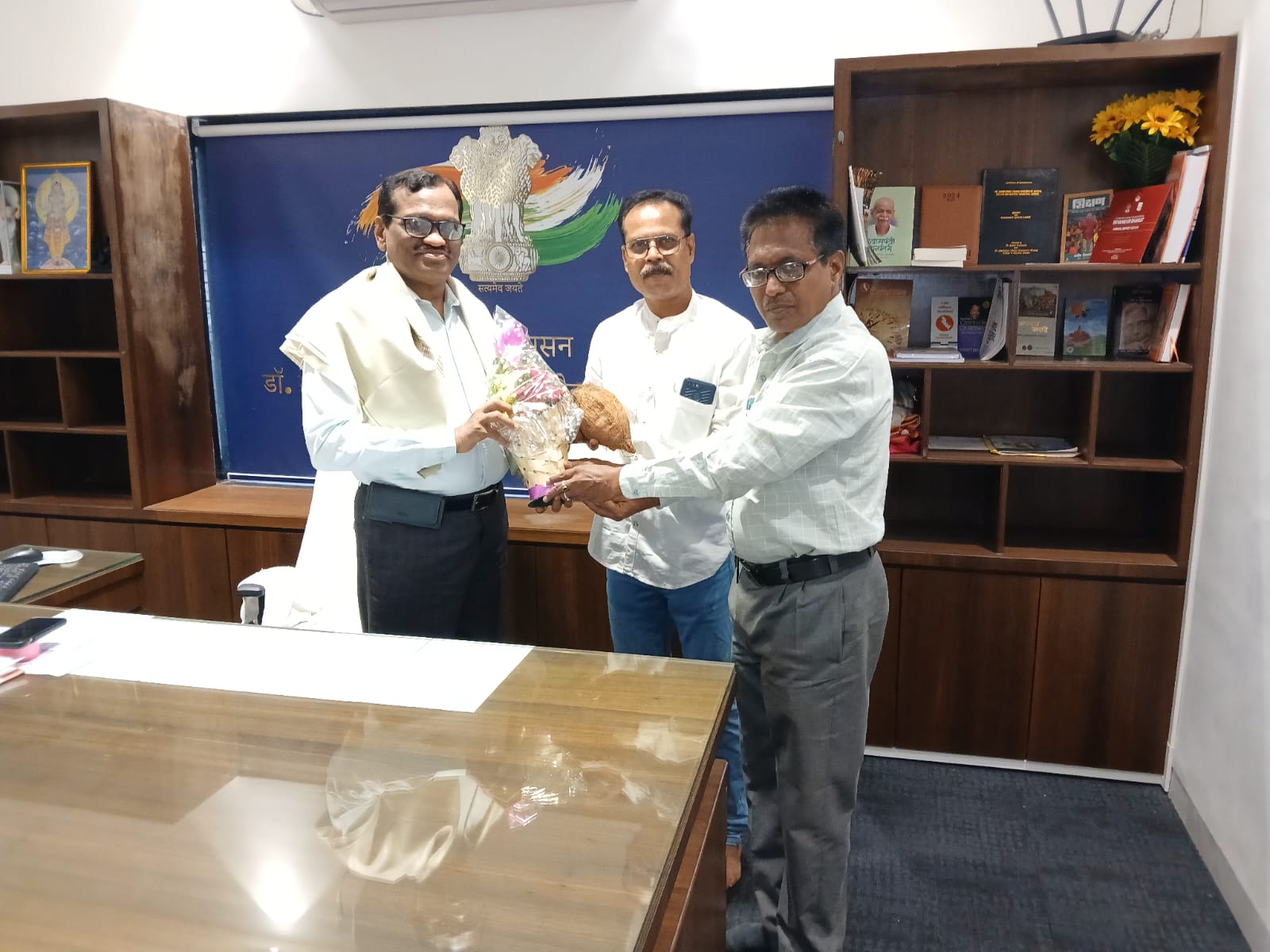 शासकीय रुग्णालयातील रुग्णसेवा ही केवळ उपचारापुरती मर्यादित नाही, तर ती एक भावना आहे’ – चैतन्य अंबेकर यांचे गौरवोद्गार 