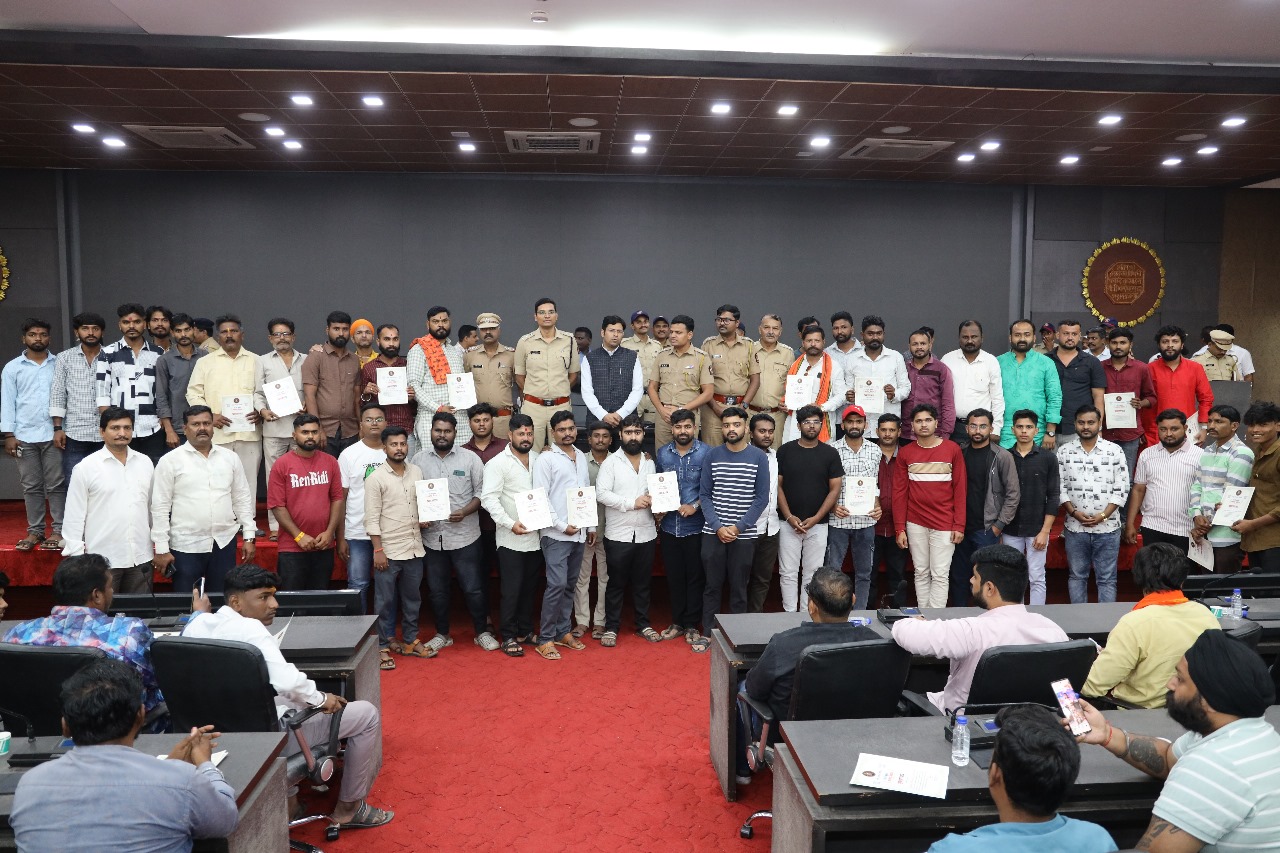 नांदेडात गणेशोत्सव ‘डीजेमुक्त’ साजरा करण्यासाठी २५० मंडळांचा पुढाकार; जिल्हा प्रशासनाकडून गणेश मंडळांचा सत्कार 